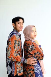 jual kain tenun indonesia asli